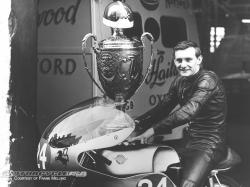 hailwood-250-twin-1.jpg